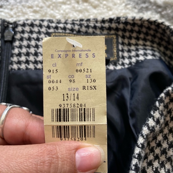 Vintage 90’s Express wool houndstooth mini skirt - Picture 3 of 8